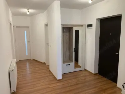3 camere Tractorul - foto 3