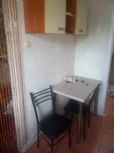 Apartament 2 camere Saturn,etaj intermediar,97000 Euro - Brasov