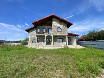 Casa 5 camere Holboca Dancu + 700 mp teren - Holboca