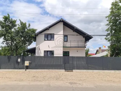 Casa de vanzare 4 camere Holboca Dancu/600 mp teren/CANALIZARE - Dancu