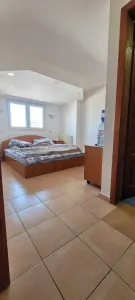 4 CAMERE TRACTORUL - foto 2