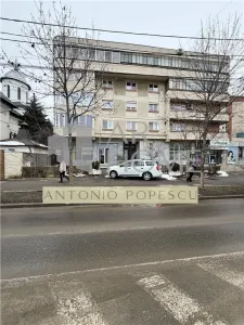 Spatiu comercial, parter de bloc, stradal, Ploiesti, Democratiei - foto 12