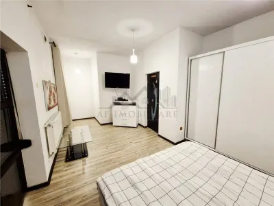 Casa tip duplex spatioasa cu garaj - foto 4