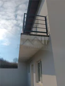 Mutare imediata! LIBERA - LA CHEIE  Visani vila P+1 duplex la str. Principala - foto 16