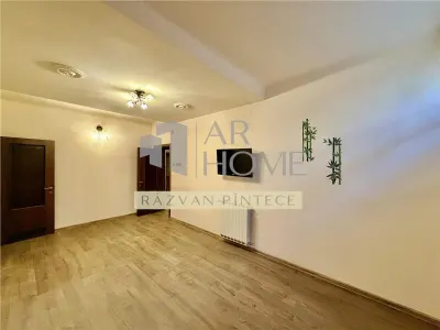 Vanzare vila D+P+1E, Bulevardul Castanilor, Ploiesti - foto 18