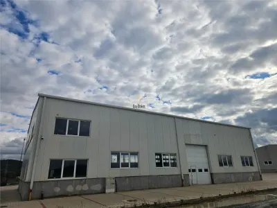 Spatiu Industrial - 600 mp - Depozitare - Distributie - Sibiu