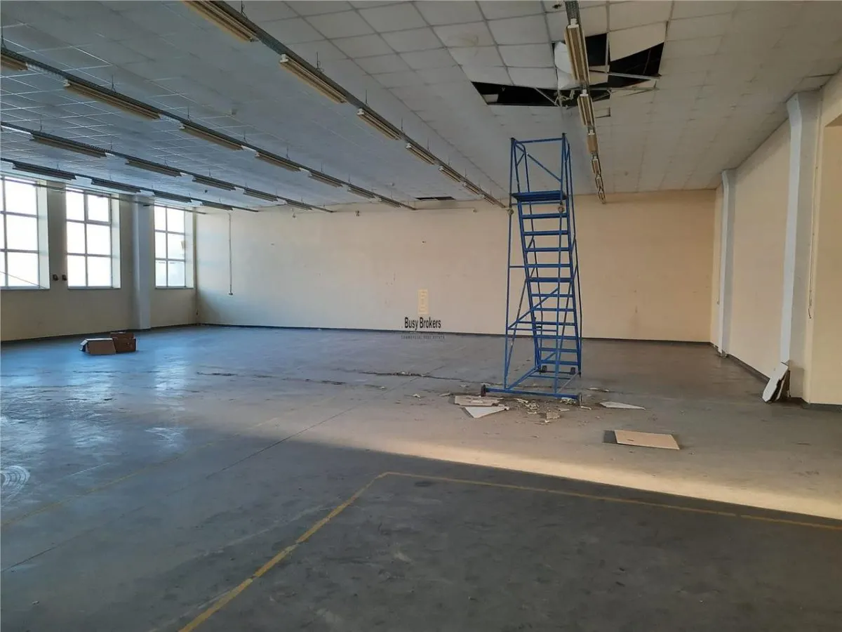 Spatiu Industrial - 1300 mp - Depozitare - Distributie - Comert - foto 7