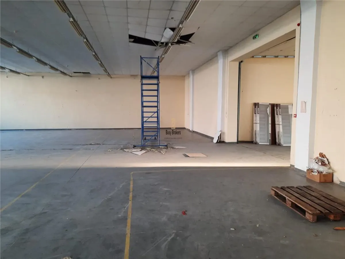 Spatiu Industrial - 2700 mp - Depozitare - Distributie - Comert - foto 4