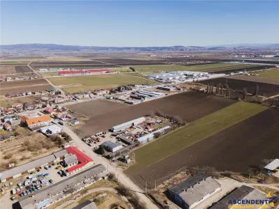 Lot intravilan industrial, deschidere extindere, Central, Halchiu, Brasov - foto 2