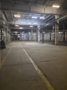 Spatiu Industrial - 2500 mp - Productie - Depozitare - foto 4