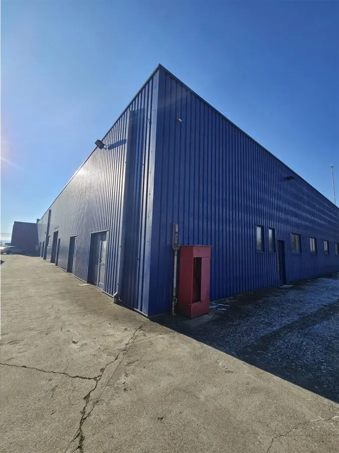 Spatiu Industrial - 1100 mp - Service Auto Complet Echipat - foto 10