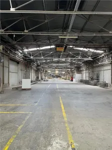 Spatiu Industrial -  2500 mp - Productie - Depozitare - Distributie - foto 5