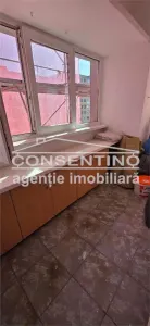 Se vinde imobil cu 4 camere, pe Unirii Sud , liber , cu 3 balcoane - foto 8