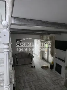 Se vinde imobil 2019 , zona Patriei , P+1 , mobilat si utilat - foto 2
