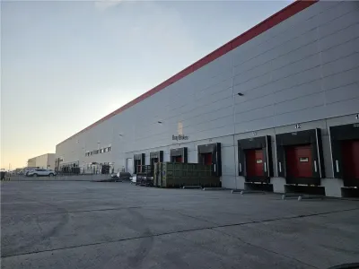 Spatiu Industrial - 2500  mp - Productie - Depozitare - foto 2