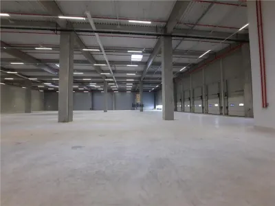 Spatiu Industrial - 2500 mp - Logistica - Productie - Depozitare - Distributie - Oradea