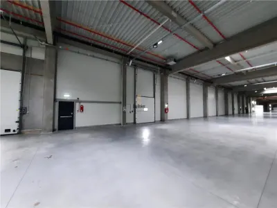 Spatiu Industrial - 900 mp - Productie - Depozitare - foto 3