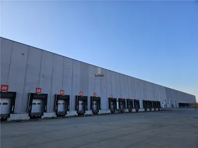 Spatiu Industrial - 5000 mp - Logistica - Depozitare - Distributie - foto 11
