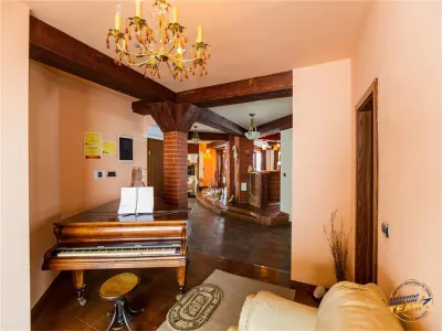 Rafinament in cartier linistit, pe 30.000 mp teren paradis, facilitati Premium - foto 11