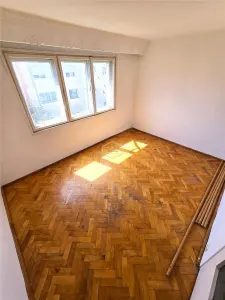 Video | Apartament decomandat 3 camere | Strada Sanatati | Micro 16 - foto 3