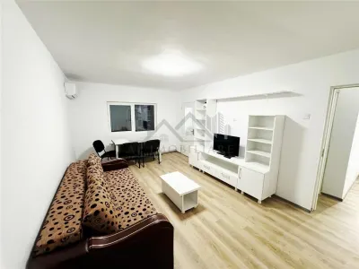 Apartament cu 3 camere de inchiriat - Iasi