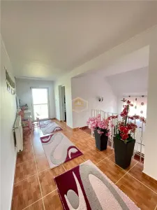 Casa moderna cu curte generoasa in Odoreu - foto 16