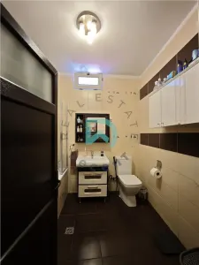 Apartament in casa   Piata Unirii Brasov - foto 17