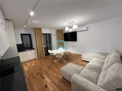 Apartament 3 camere, NOUA - Brasov