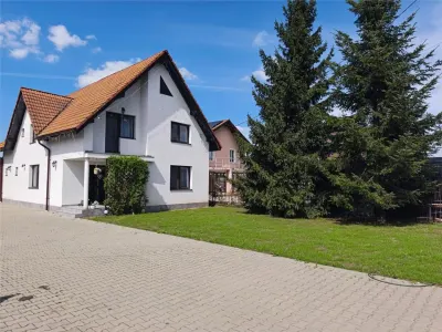 Casa Cristesti Teren 720 mp  E60 - Cristesti