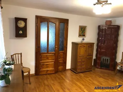 Doua case din patrimoniu sasesc, renovate, Vulcan, Brasov - foto 4