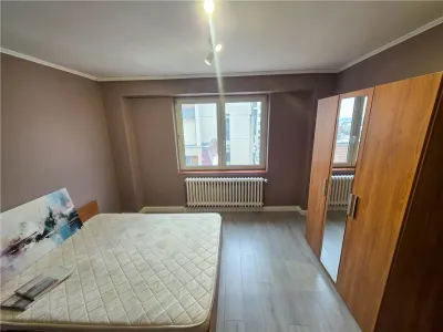 Apartament 3 camere, UMF, 2 bai, Ultracentral, renovat complet,Targu Mures - foto 9