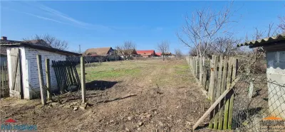 Teren 1270mp cu Casa in Santana, necesita amenajare sau demolare - foto 7