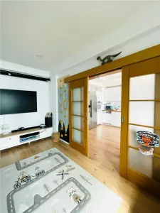 VANZARE APARTAMENT 3 CAMERE COSMOPOLIS  STEFANESTII DE JOS - foto 4