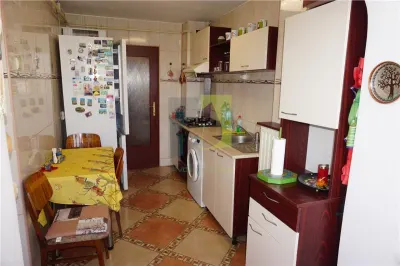 Apartament cu 2 camere si centrala termica langa Teatru - foto 7