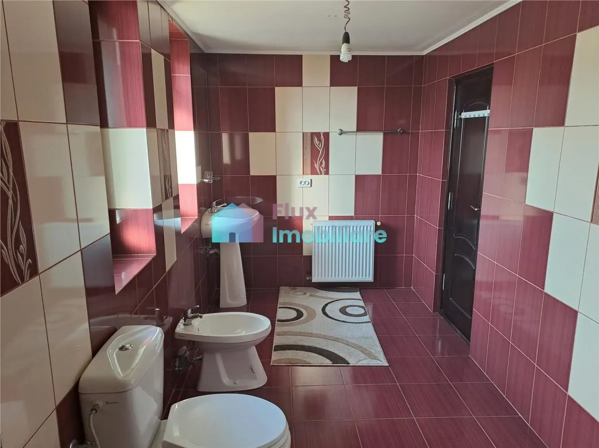 Casa tip duplex în Burdujeni - foto 13