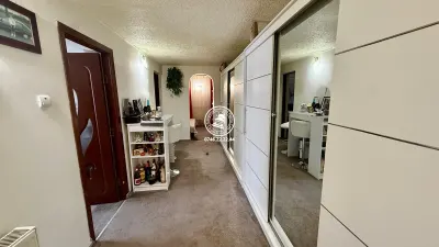 Apartament cu 2 camere de vanzare - foto 6