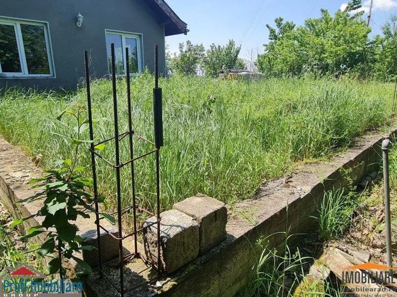 Teren intravilan 10.000mp cu utilitati, imprejmuit, Loc. Sanleani langa Amatex - foto 13