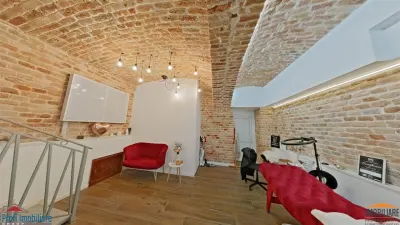 Spatiu langa Primarie pt. prestari servicii, birou, cabinet, salon - renovat - TUR VIRTUAL - foto 6