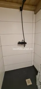 Apartament in stil unic, langa Primaria Arad, amenajat cu designer, mobilat/dotat, la cheie - foto 11