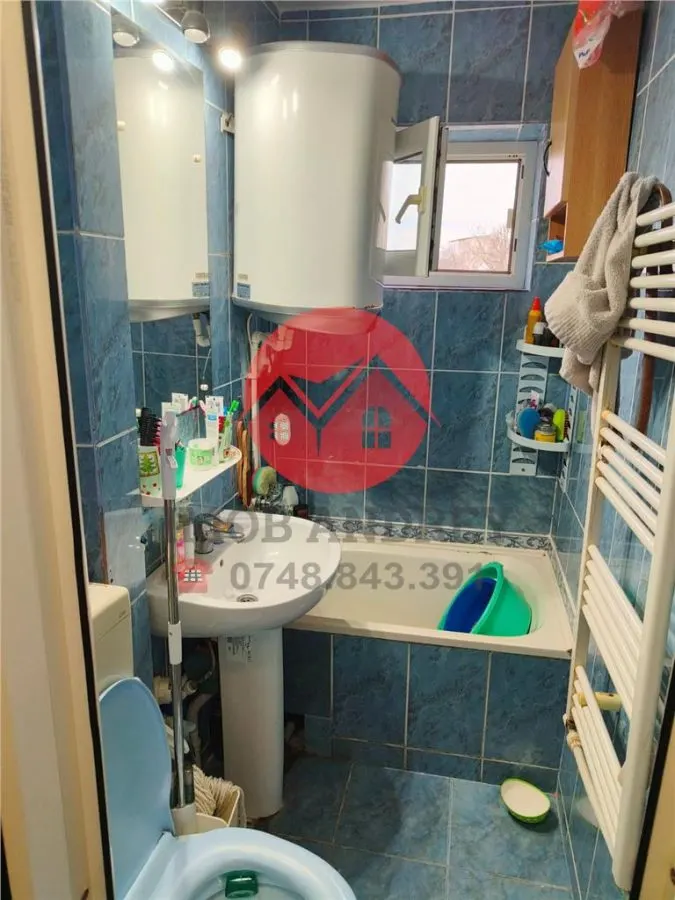 Apartament 2 camere semidecomandat etaj 3 zona Rosmarin - foto 7