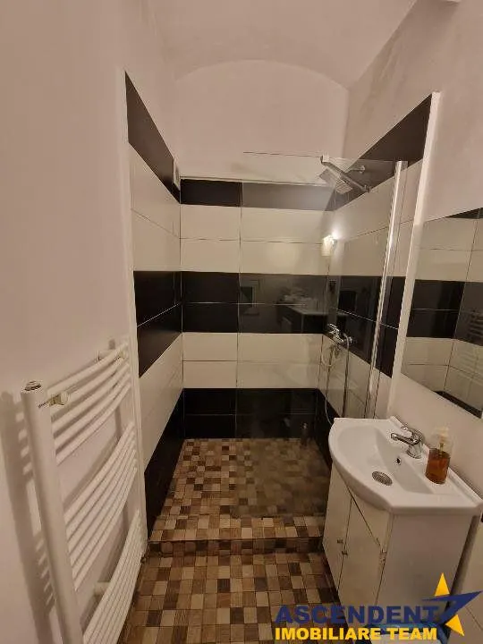 Centru Istoric - foto 5