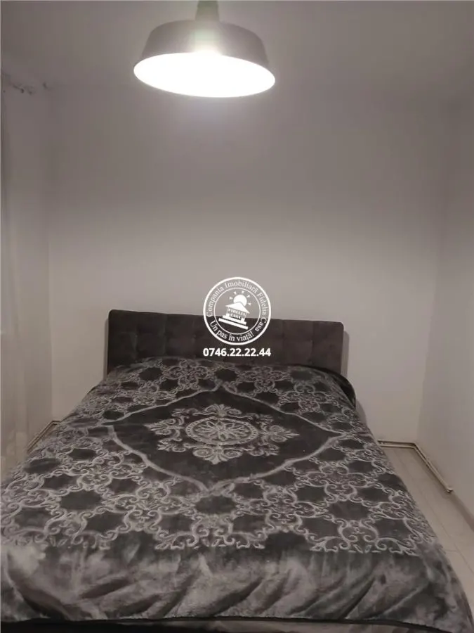 Apartament 3 camere  de vanzare  Podu Ros, - foto 4