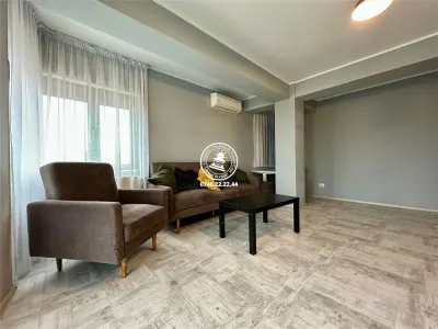 Apartament 2 camere  de vanzare  Centru, - foto 2