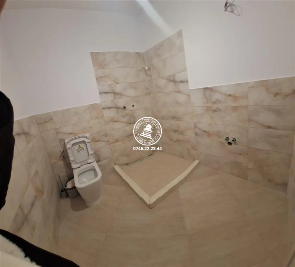 Vila  de vanzare  Rediu, - foto 11