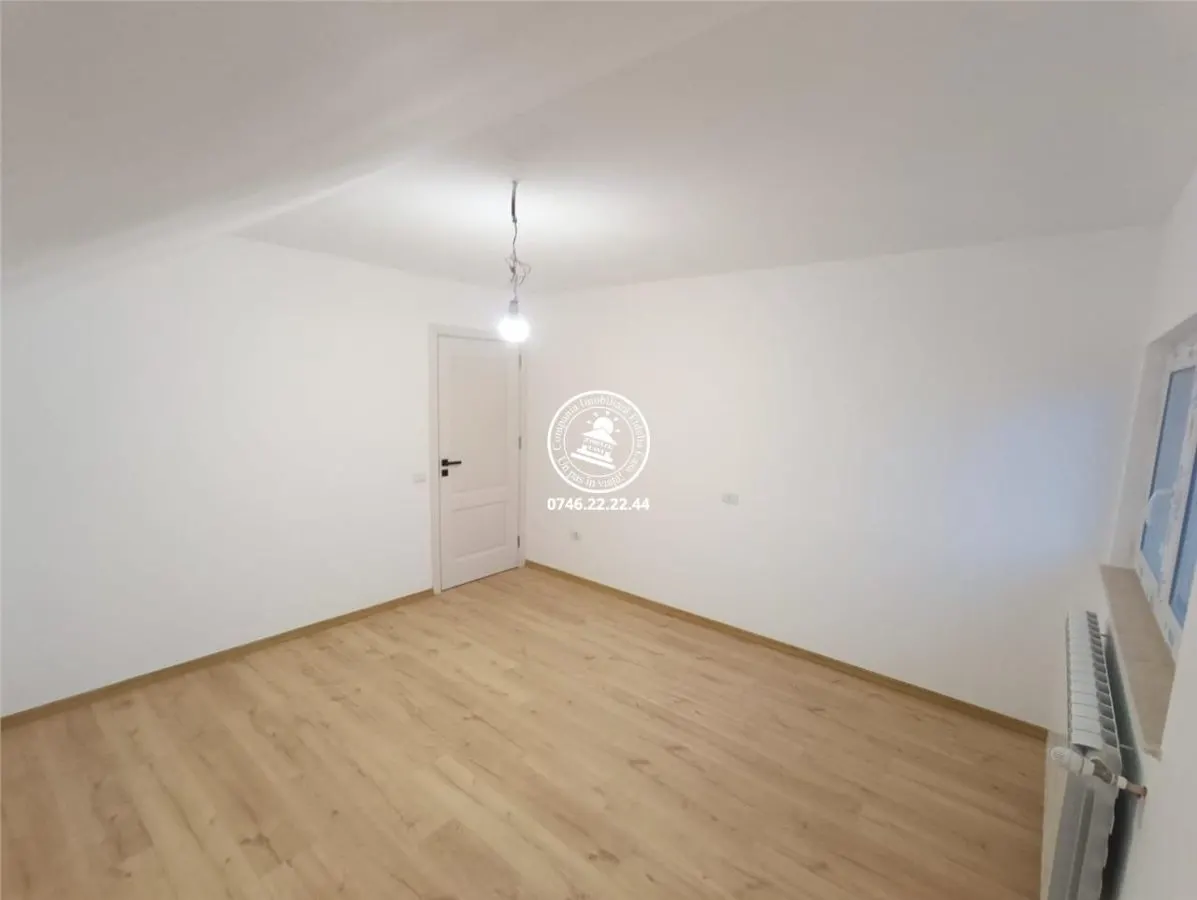 Vila  de vanzare  Rediu, - foto 14