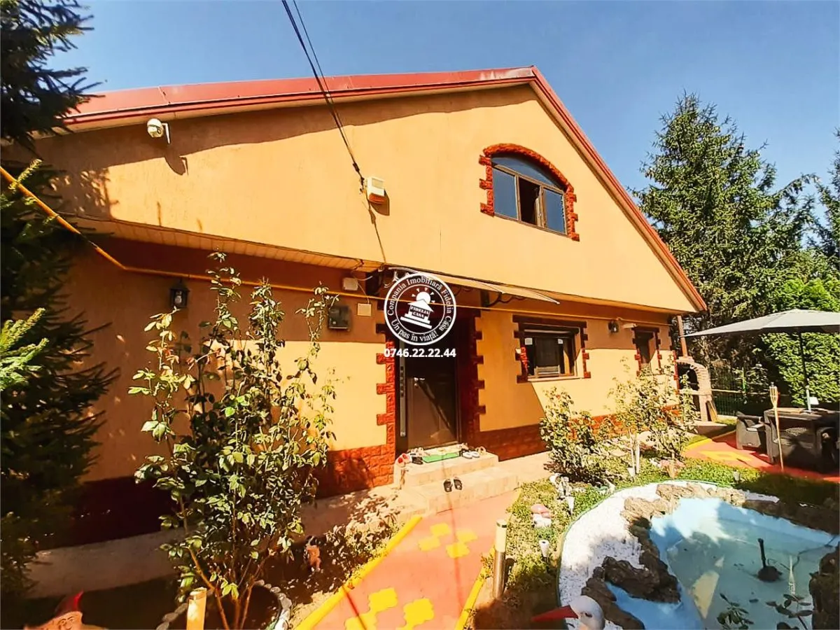 Vila  de vanzare  Pacurari, - foto 1