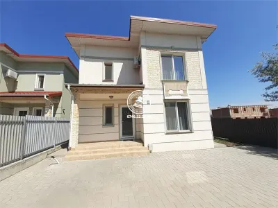 Vila  de vanzare  Valea Lupului, - Iasi