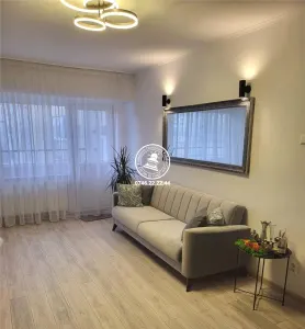 Apartament 3 camere  de vanzare  Gara, - foto 4