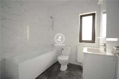 Vila  de vanzare  Valea Lupului, - foto 11