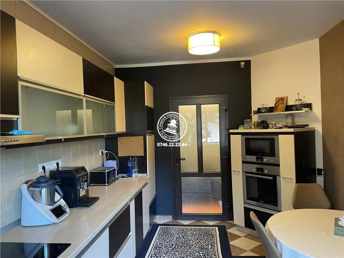 Vila  de vanzare  Tatarasi, - foto 4